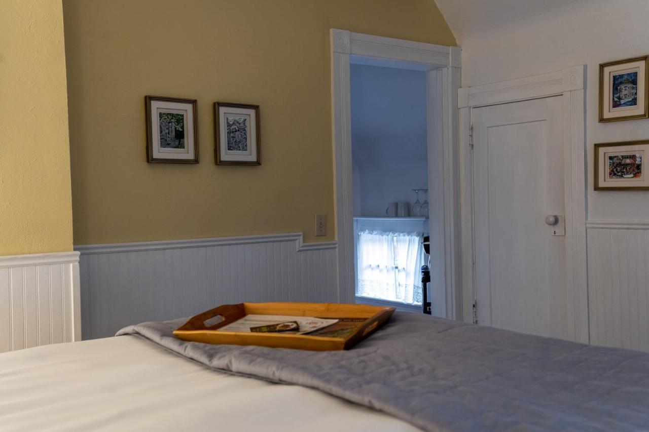 5 Ojo Inn Bed And Breakfast Eureka Springs Exterior foto